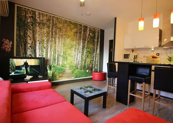 Апартаменти Center *