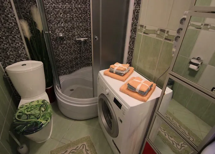 Center Апартаменти *